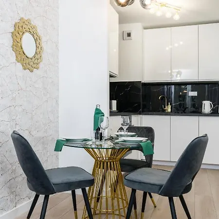 Luxurious Sikorskiego By Renters Prestige *