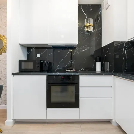 Luxurious Sikorskiego By Renters Prestige *